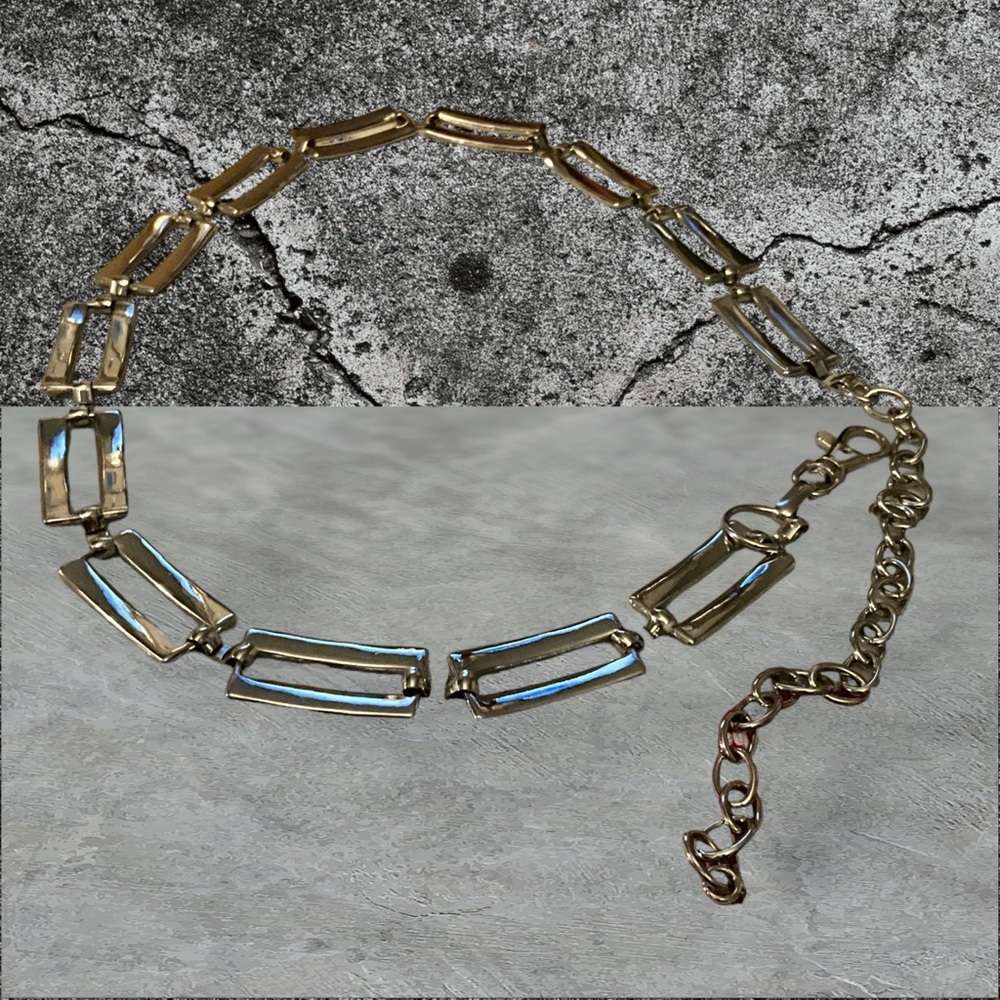 Women’s link belt